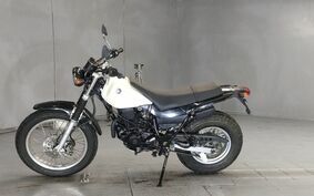 YAMAHA TW225 DG09J