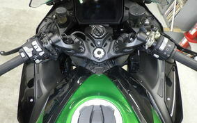 KAWASAKI NINJA H2 SX SE 2023 ZXT02P