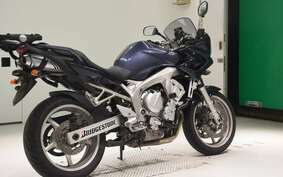 YAMAHA FAZER FZ6 S 2004