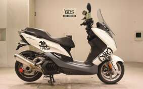 YAMAHA S-MAX