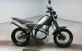 YAMAHA TRICKER DG10J