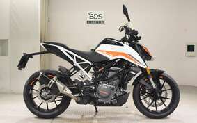 KTM 390 DUKE 2024