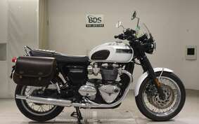 TRIUMPH BONNEVILLE T120 2019 AD75HW