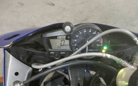 YAMAHA YZF-R1 2003 RN10