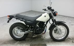 YAMAHA TW225 DG09J