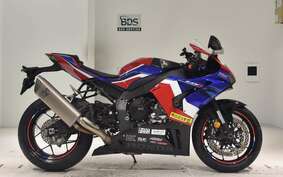 HONDA CBR1000RR R 2020 SC82