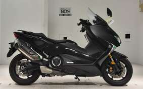 YAMAHA T-MAX 530 DX 2019 SJ15J