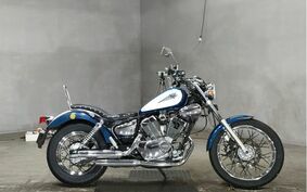 YAMAHA VIRAGO 250 S 3DM