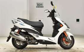 KYMCO RACING KING 180 FI SC36