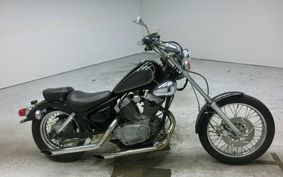 YAMAHA VIRAGO 250 3DM