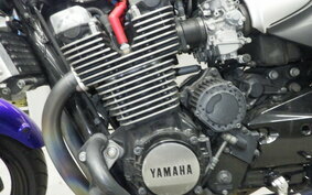 YAMAHA XJR1300 2001 RP03J