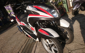 YAMAHA TRICITY 125 SE78