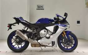 YAMAHA YZF-R1 2015