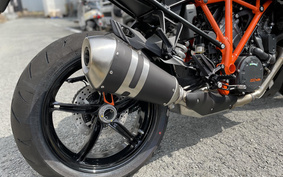 KTM 1290 SUPER DUKE GT 2024 V6940