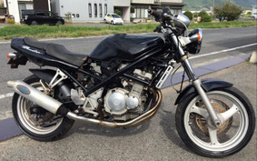 SUZUKI BANDIT 250 GJ74A