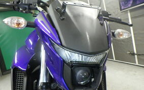 YAMAHA FZ25