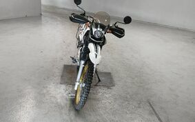 YAMAHA SEROW 250 DG17J