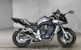 YAMAHA FZS1000 FAZER 2004 RN07N