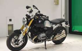 BMW R NINE T 2023