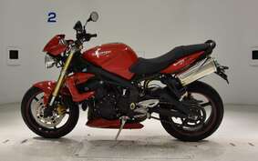 TRIUMPH STREET TRIPLE 2011