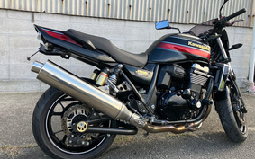 KAWASAKI ZRX1200 DAEG 2015 ZRT20D