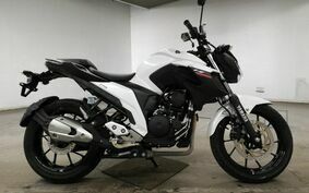 YAMAHA FZ25 RG42