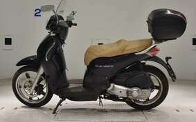 APRILIA SCARABEO 200IE