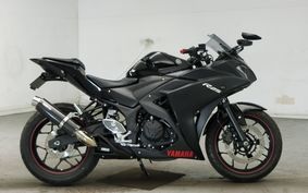 YAMAHA YZF-R25 RG10J