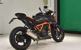 KTM 1290 SUPER DUKE R 2020