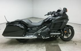 HONDA GL 1800 GOLD WING F6B 2013 SC68