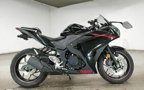 YAMAHA YZF-R25 RG10J