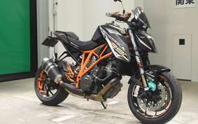 KTM 1290 SUPER DUKE R 2014 V3940