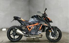 KTM 1290 SUPER DUKE R 2020 V3940