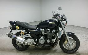 YAMAHA XJR1200 1997 4KG