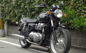 TRIUMPH BONNEVILLE T100 2003 J900TM