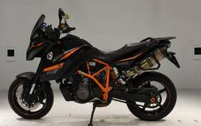 KTM 990 SUPERMOTO T 2014 VS940