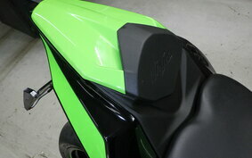 KAWASAKI ZX-25R ZX250E