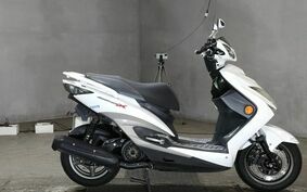 YAMAHA CYGNUS 125 X SR SE44J