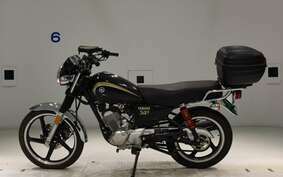 YAMAHA YB125SP