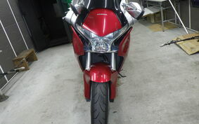 HONDA VFR1200F DCT 2010 SC63