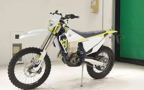 HUSQVARNA FE250