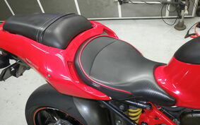 DUCATI 999 BIPOST 2010