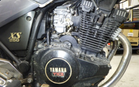 YAMAHA XS250 17E