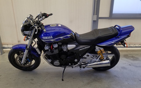 YAMAHA XJR1300 2000 RP03J