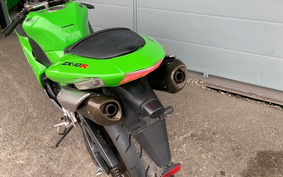 KAWASAKI NINJA ZX 10 R 2007 ZXT00D