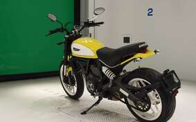 DUCATI SCRAMBLER ICON 2015