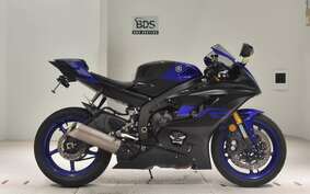 YAMAHA YZF-R6 2019