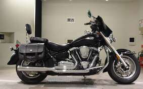 YAMAHA XV1700 ROADSTAR MIDNIGHT 2013 VP28