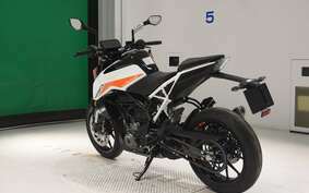 KTM 390 DUKE 2024