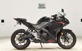 YAMAHA YZF-R25 RG10J